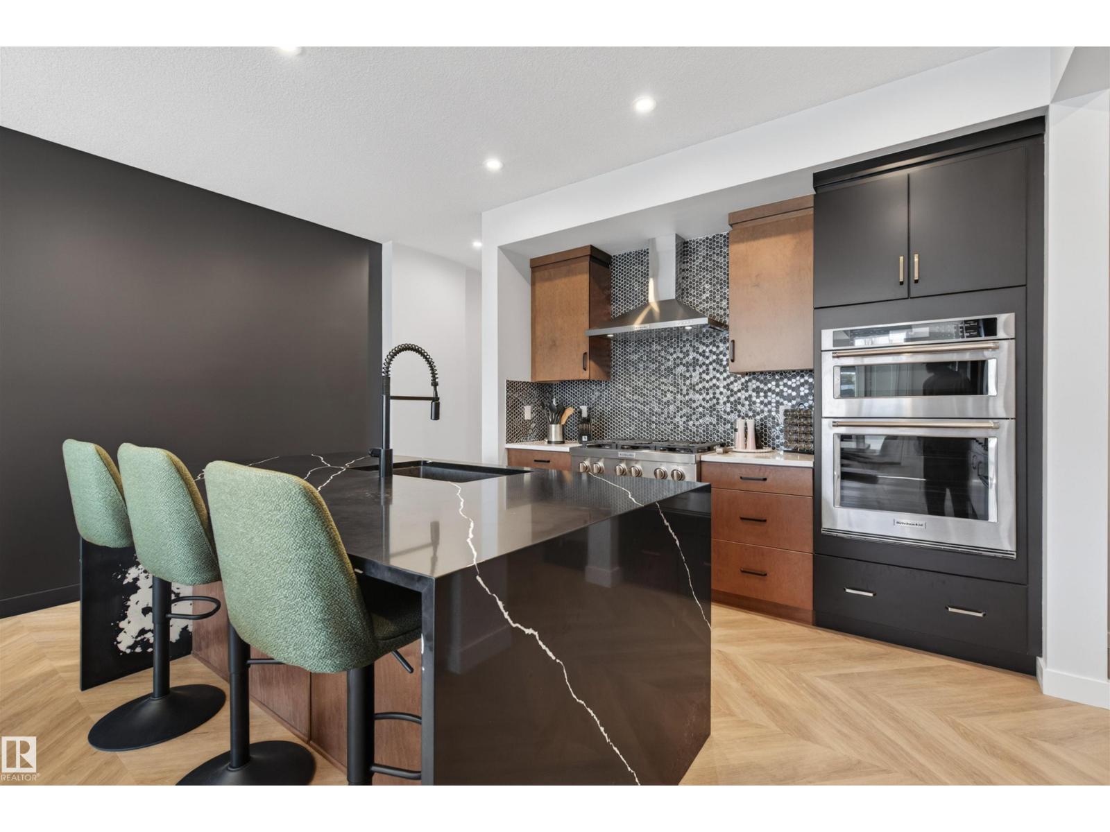 9 NETTLE CR