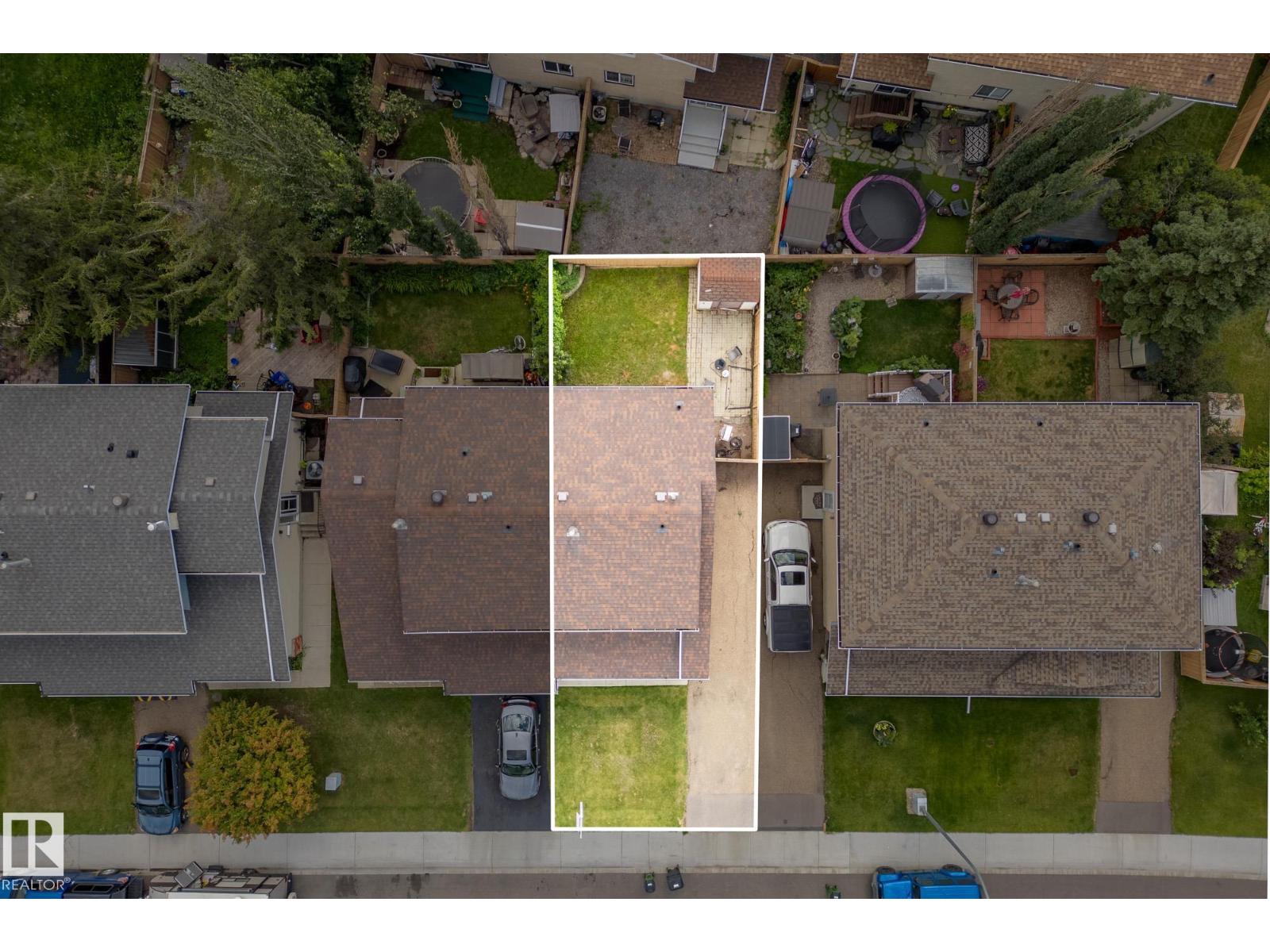 11005 162A AV NW