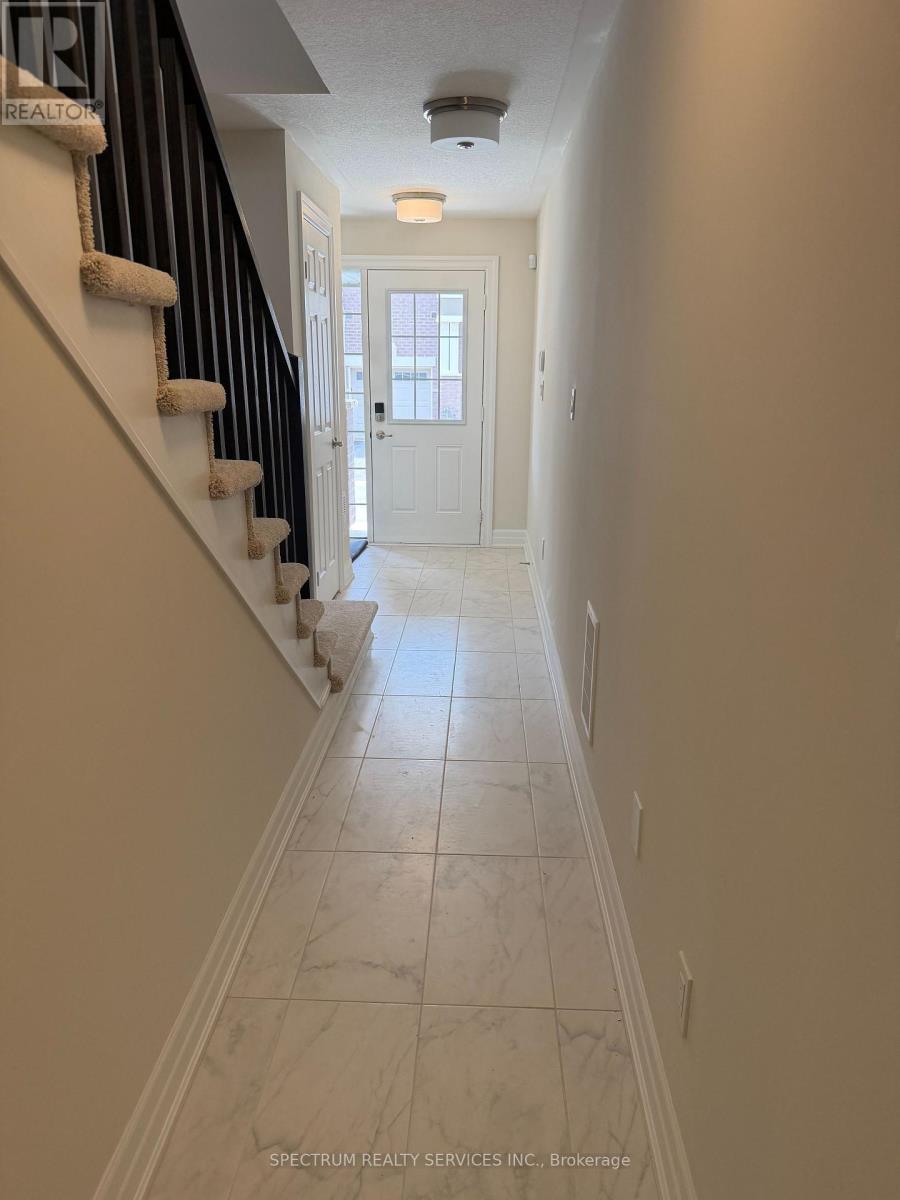 51 - 620 COLBORNE STREET W