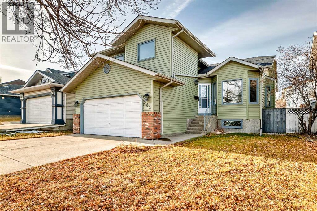 283 Macewan Drive NW