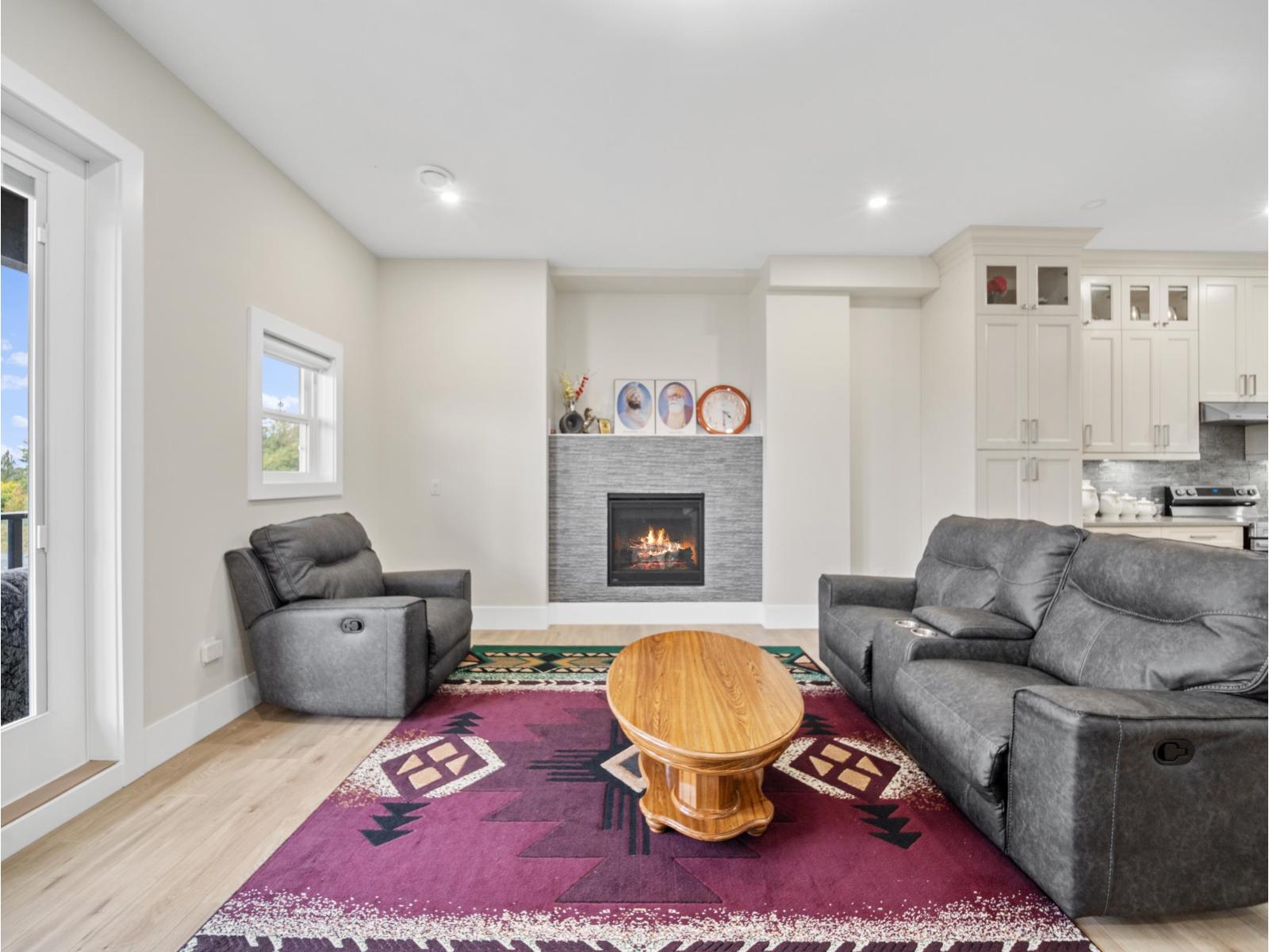 8204 HARVEST PLACE|Eastern Hillsides