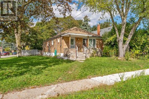 106 FLORA DRIVE Toronto (Dorset Park) ON M1P1A8