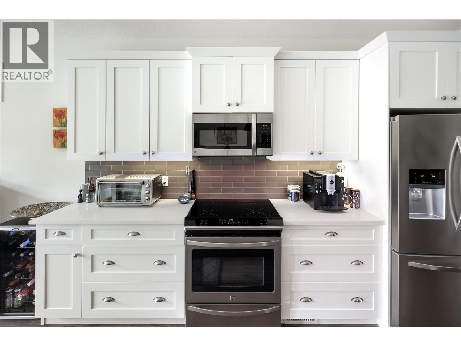 4450 Gordon Drive Unit# 114