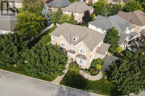 2435 VALLEY FOREST WAY Oakville (RO River Oaks) ON L6H6W9