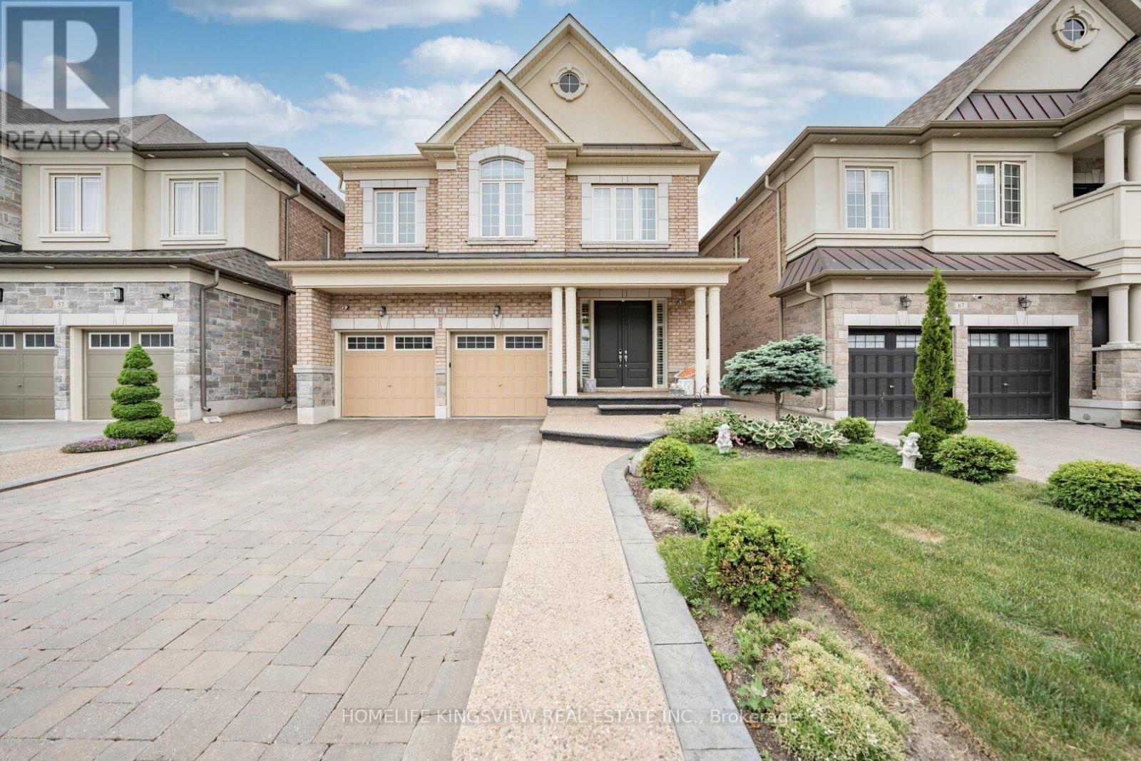 61 ROSS VENNARE CRESCENT