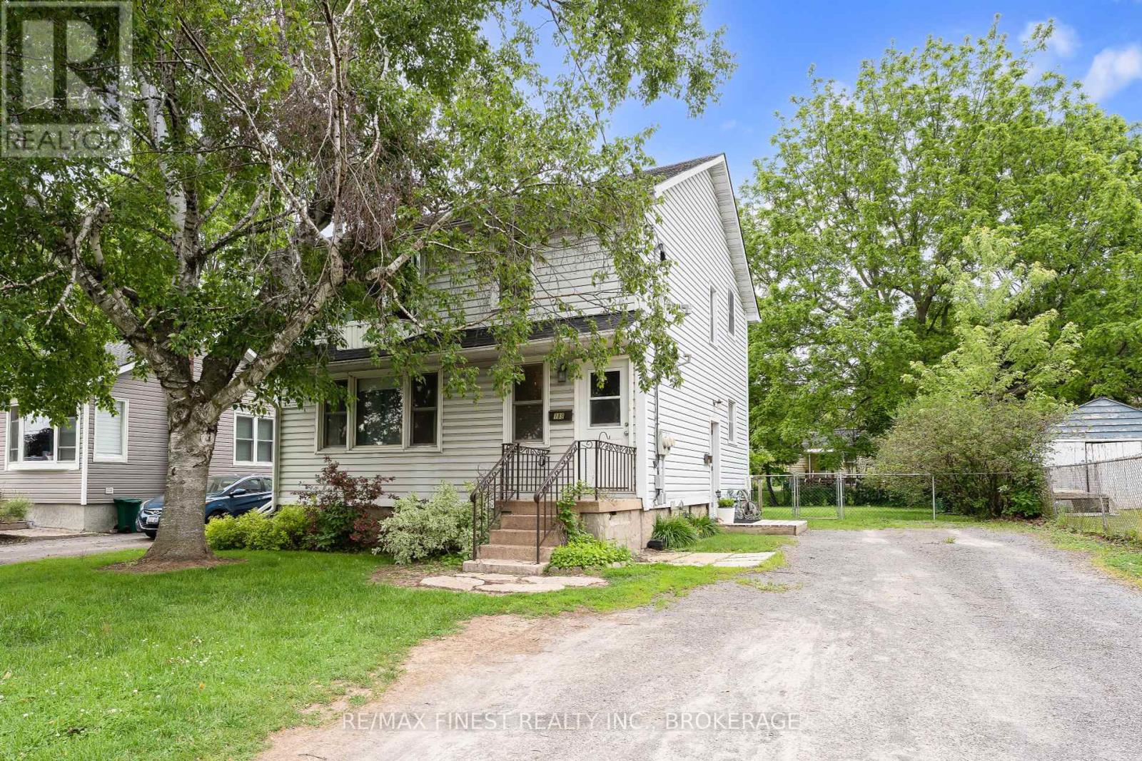 189 HAWTHORNE AVENUE