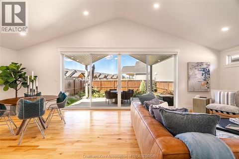 21 Cabot TRAIL Chatham ON N7L0A4