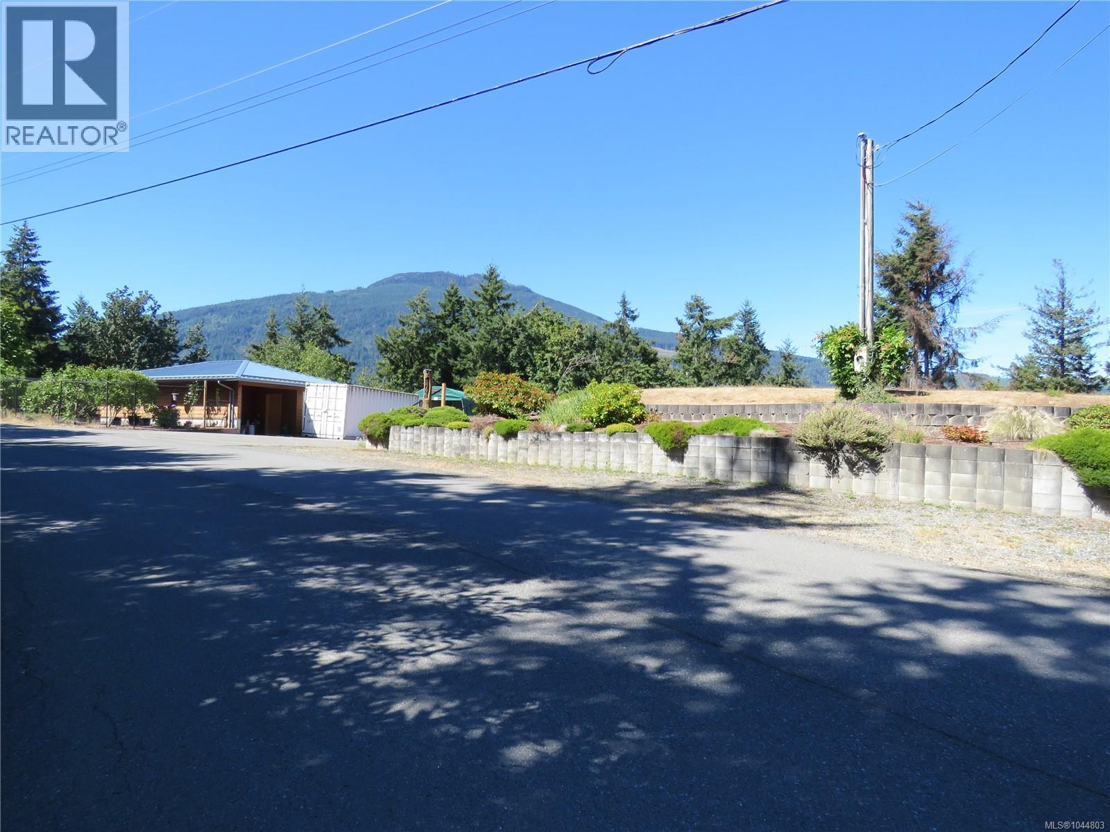 3799 PANORAMA Cres