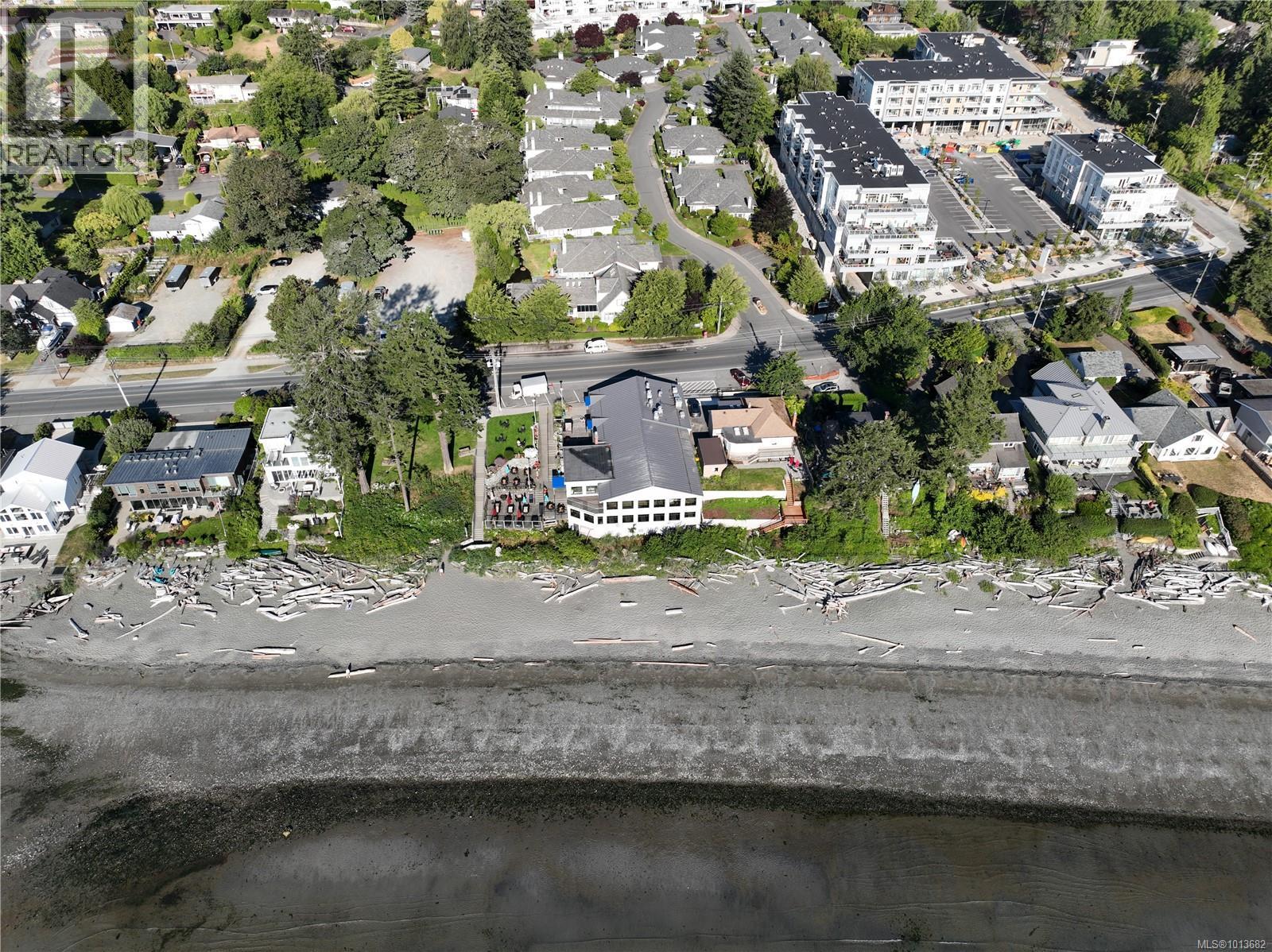 5090 Cordova Bay Rd