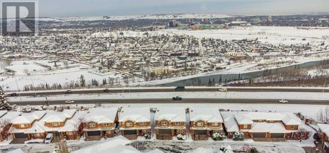 43 Prominence Path SW Calgary AB T3M2W7