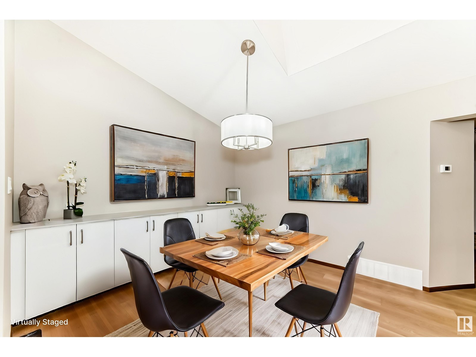 4847 32 AV NW