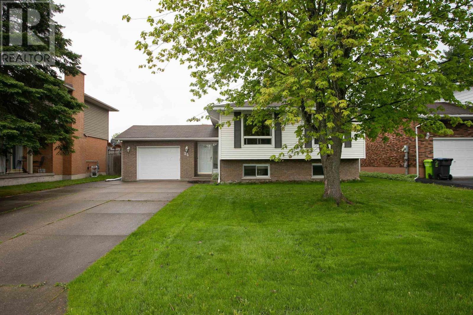 Homes for Sale Sault Ste. Marie 25 Healy ST
