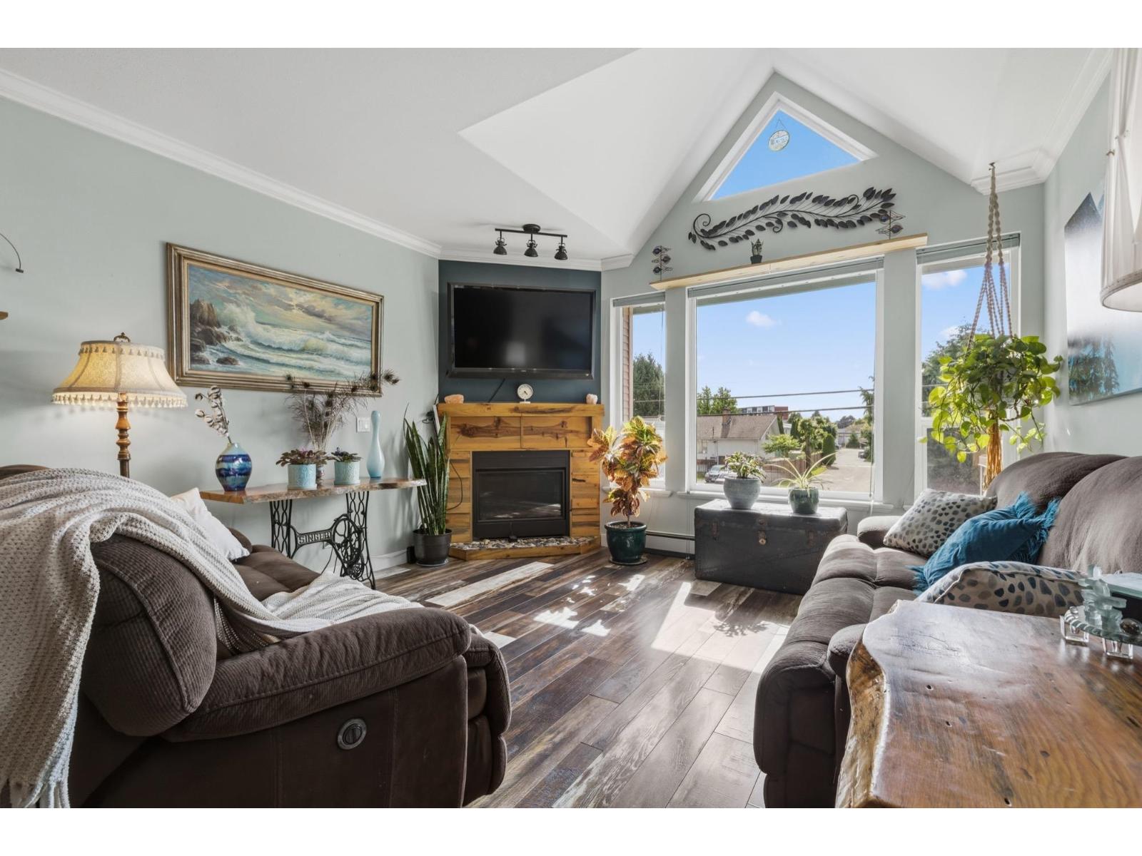 8 9470 HAZEL STREET|Chilliwack Proper East