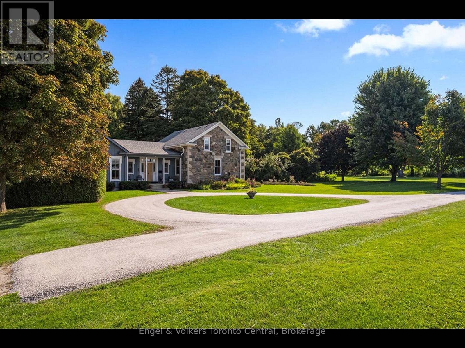 370474 B CONCESSION