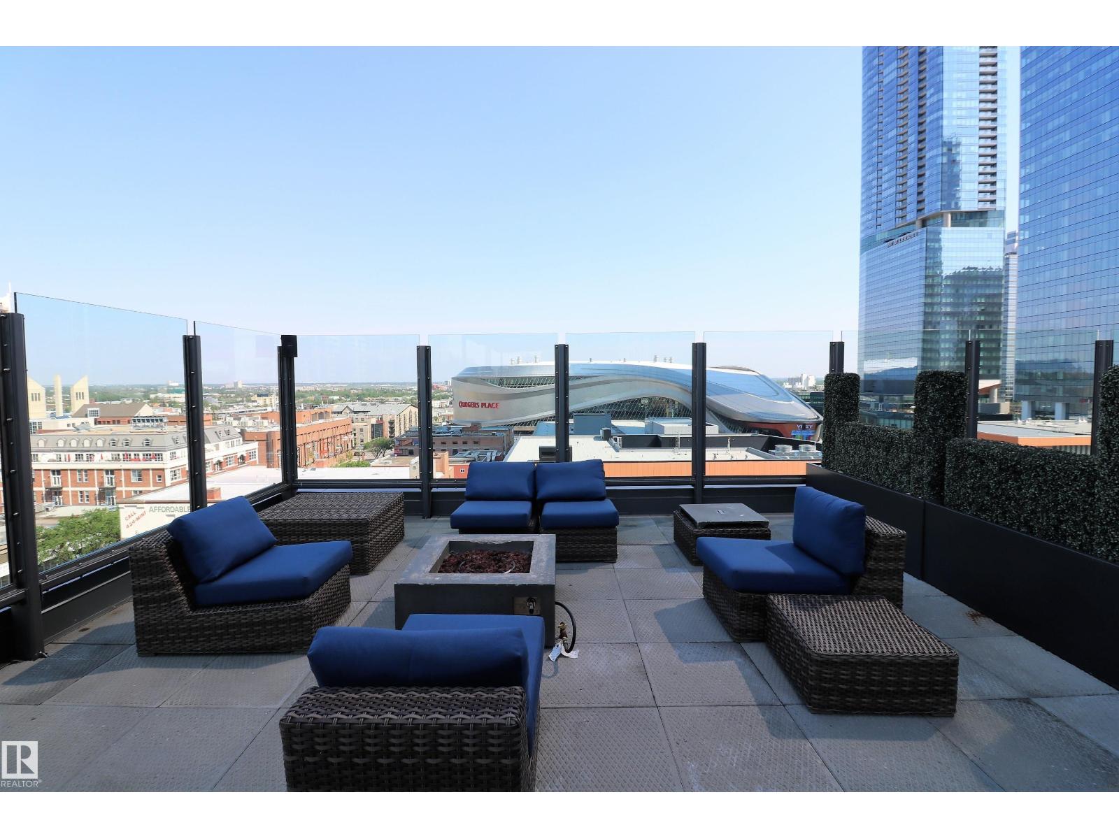 #801 10238 103 ST NW