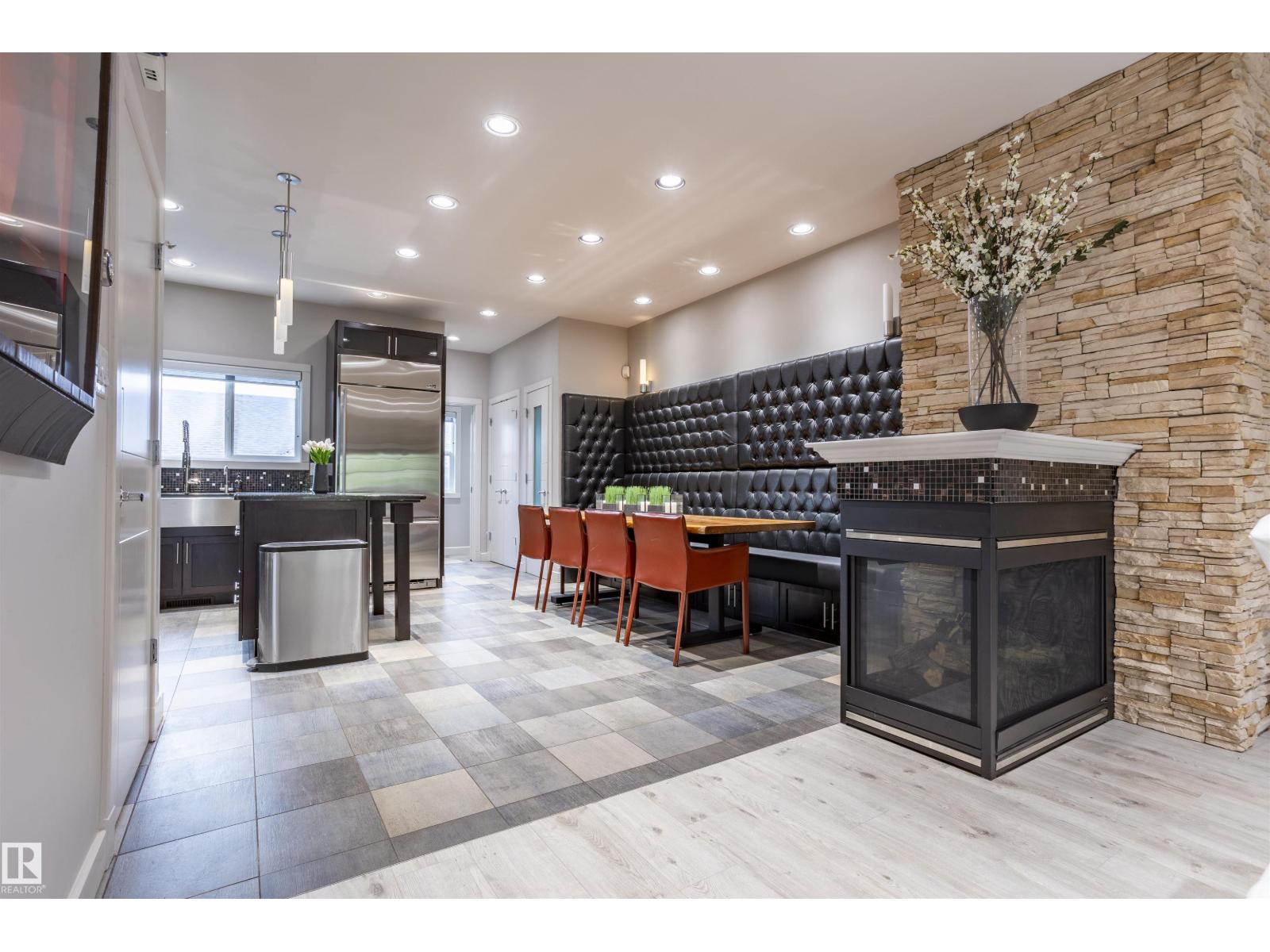 4949 TERWILLEGAR CM NW