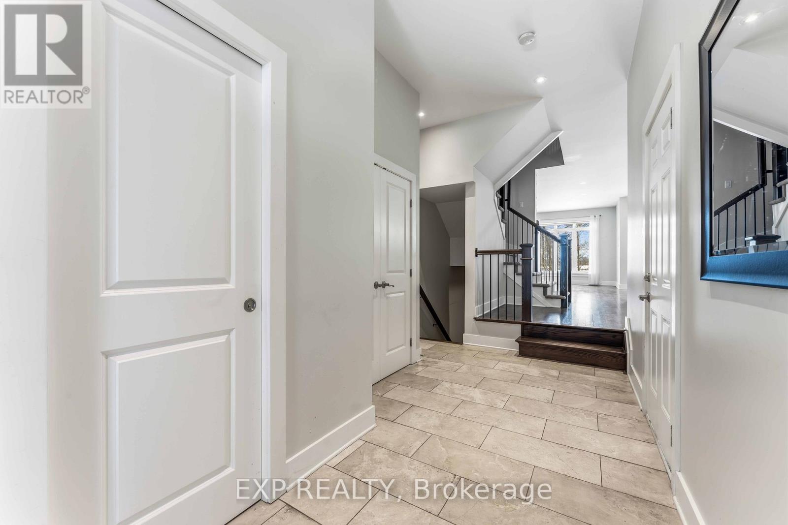 152 RIVINGTON STREET