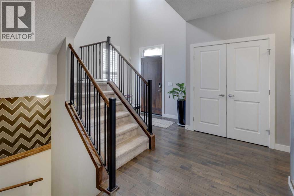 34 Copperpond Street SE