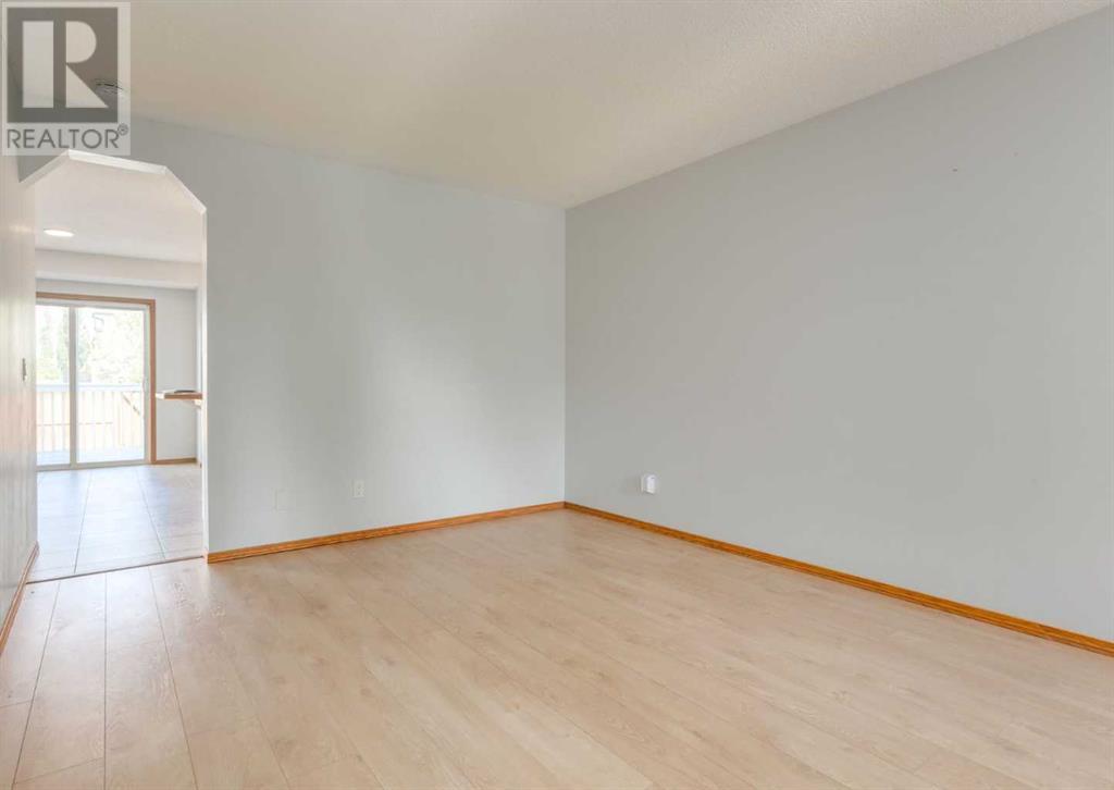 112 Tuscany Way NW