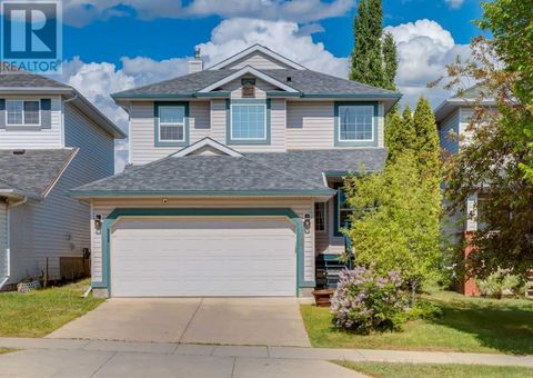 112 Tuscany Way NW Calgary AB T3L2A4
