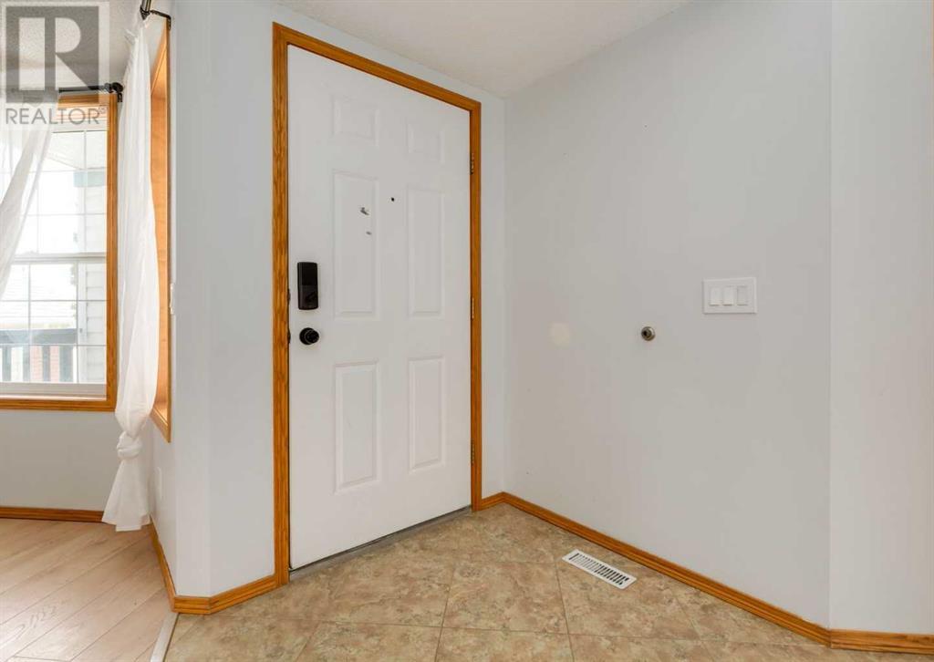112 Tuscany Way NW