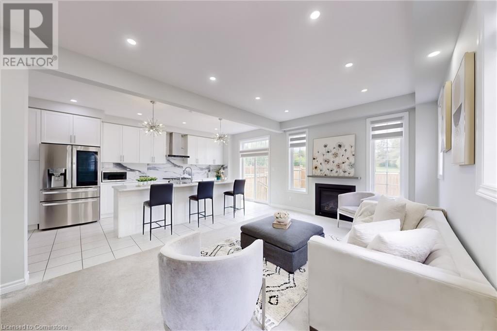 22 GLEASON Crescent Unit# 11