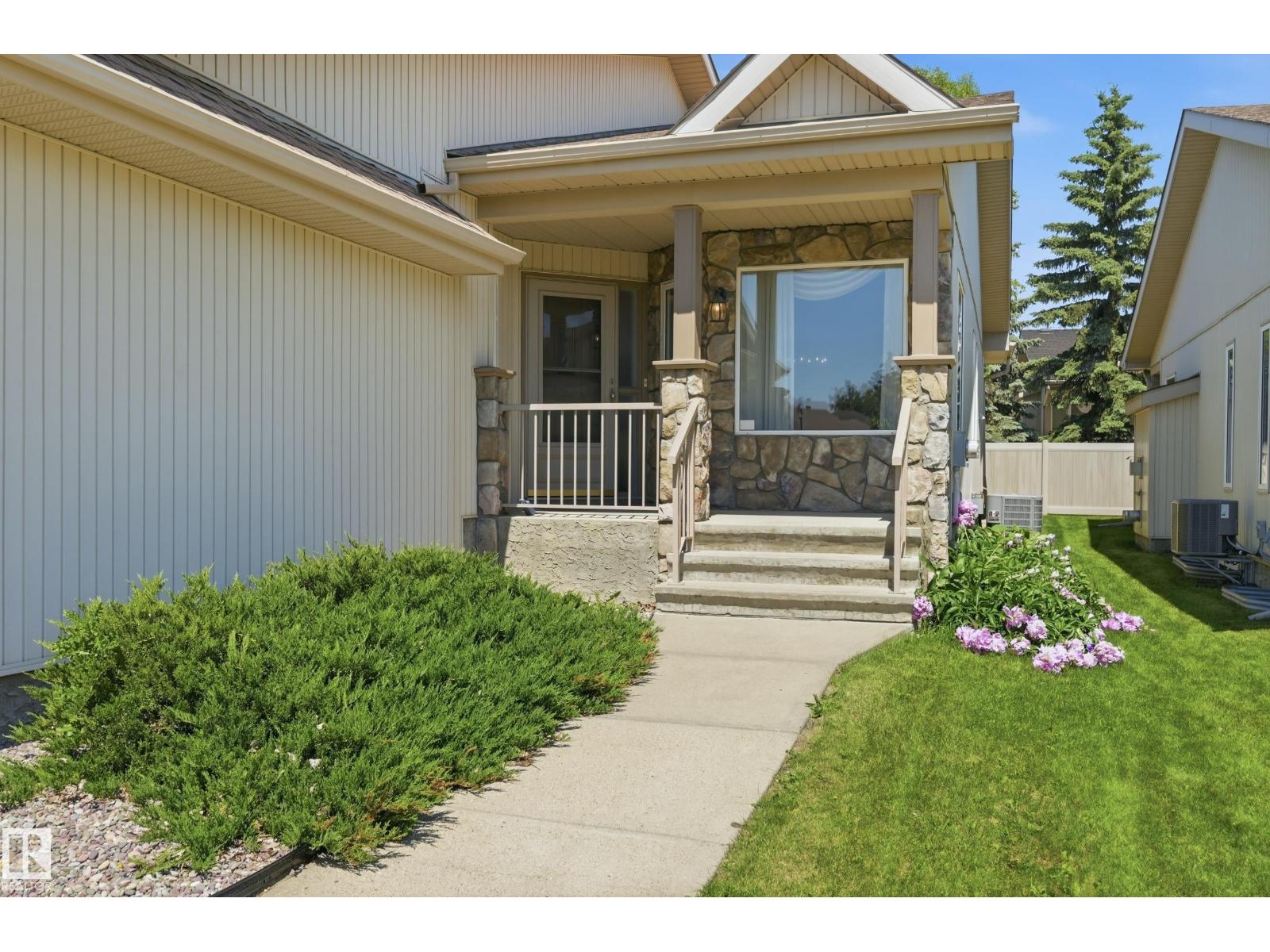 #21 925 PICARD DR NW