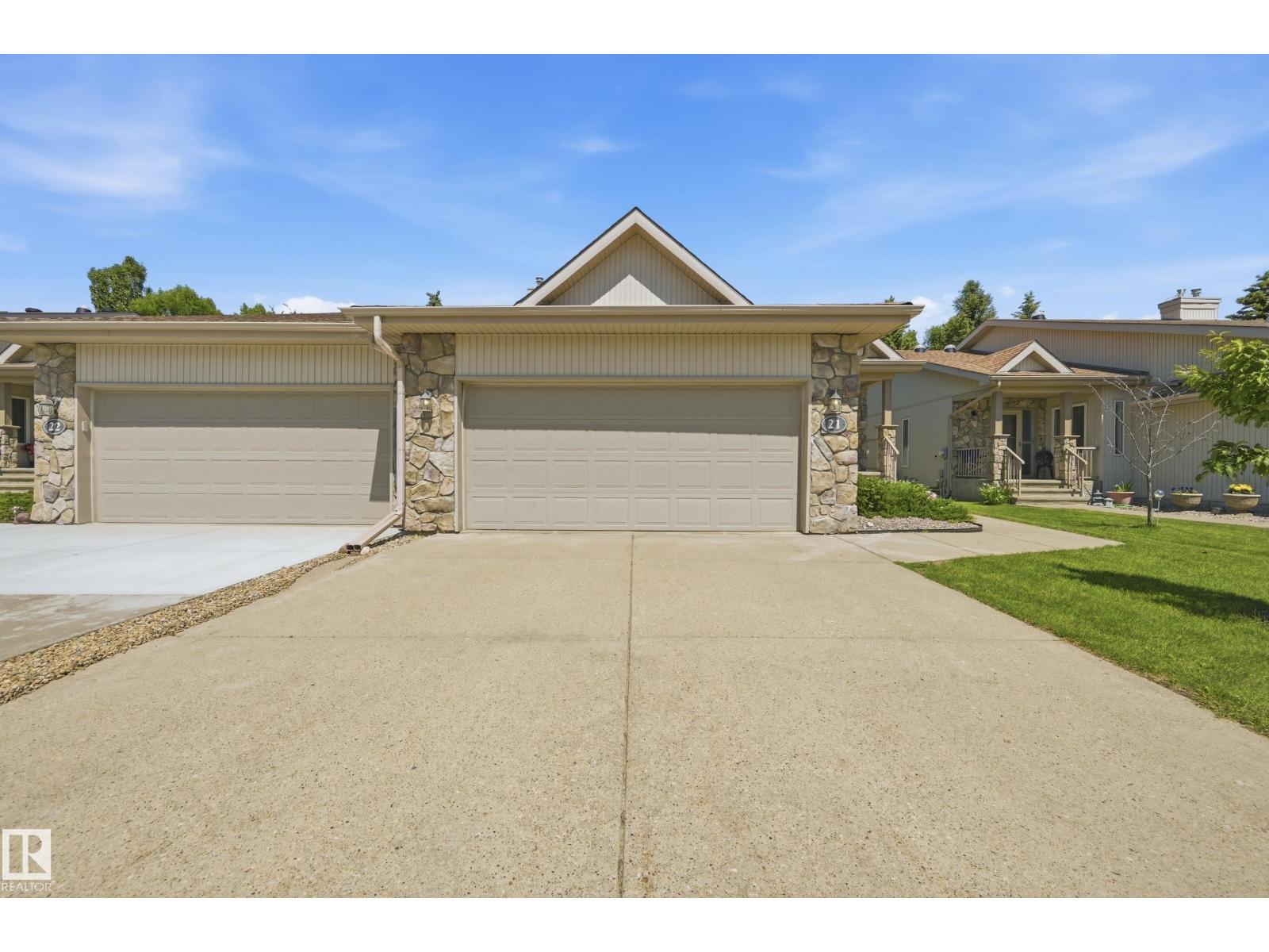 #21 925 PICARD DR NW