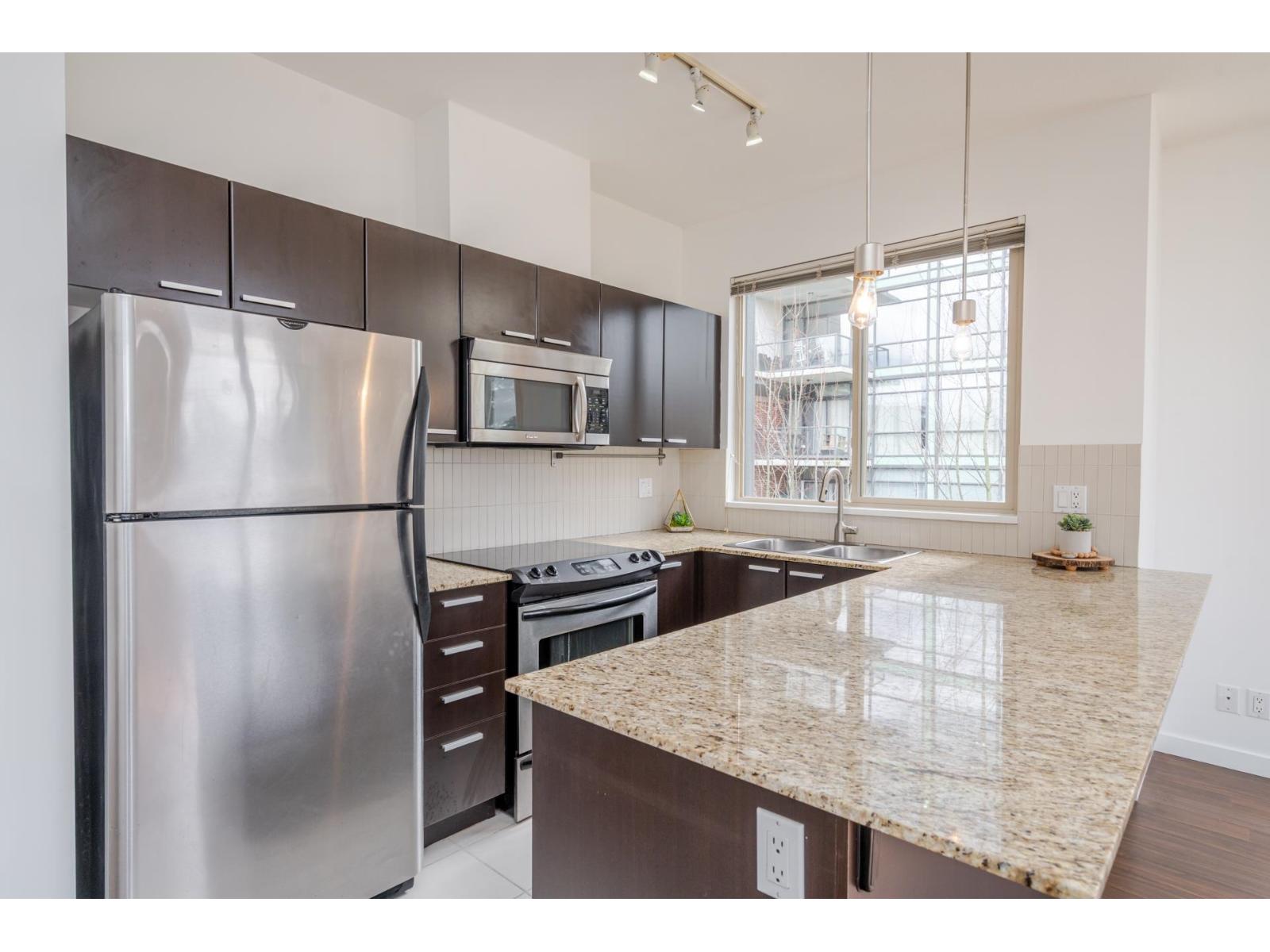 405 10455 UNIVERSITY DRIVE