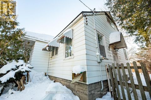 63 HIGHVIEW AVENUE Toronto (Birchcliffe-Cliffside) ON M1N2H4