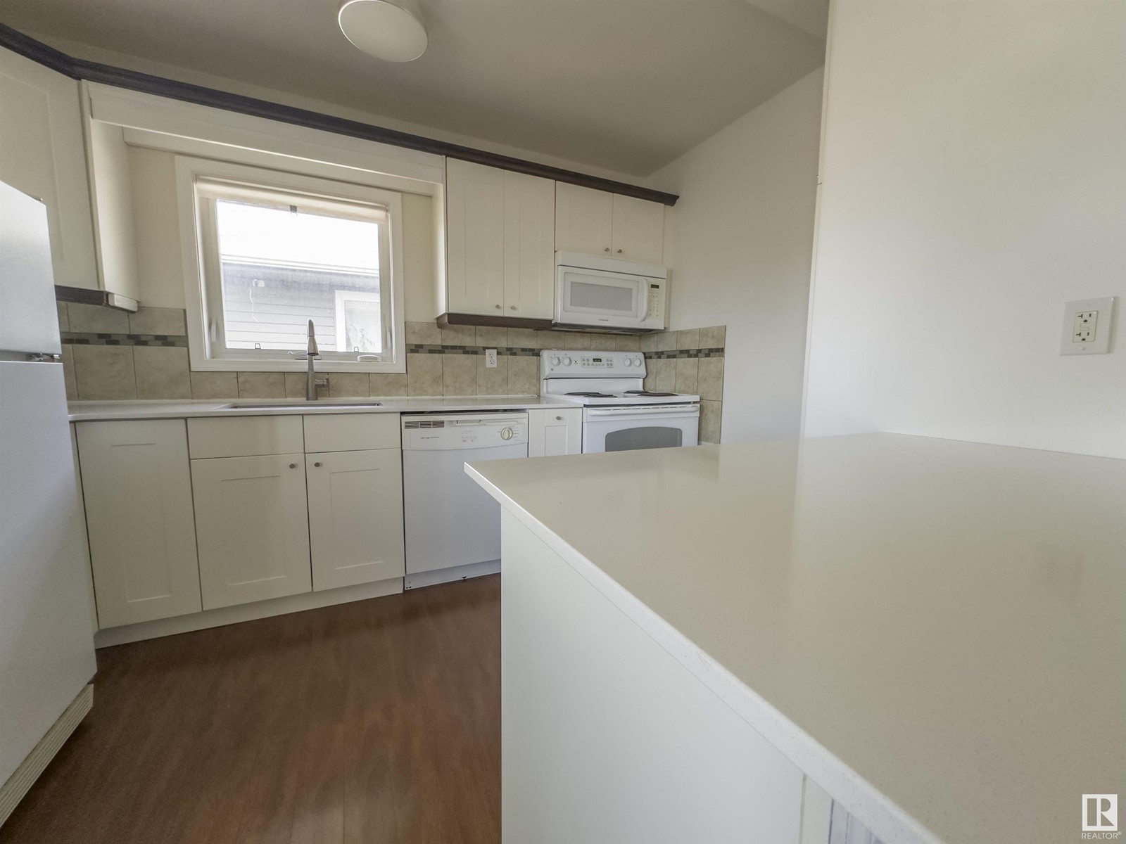 10952 158 ST NW