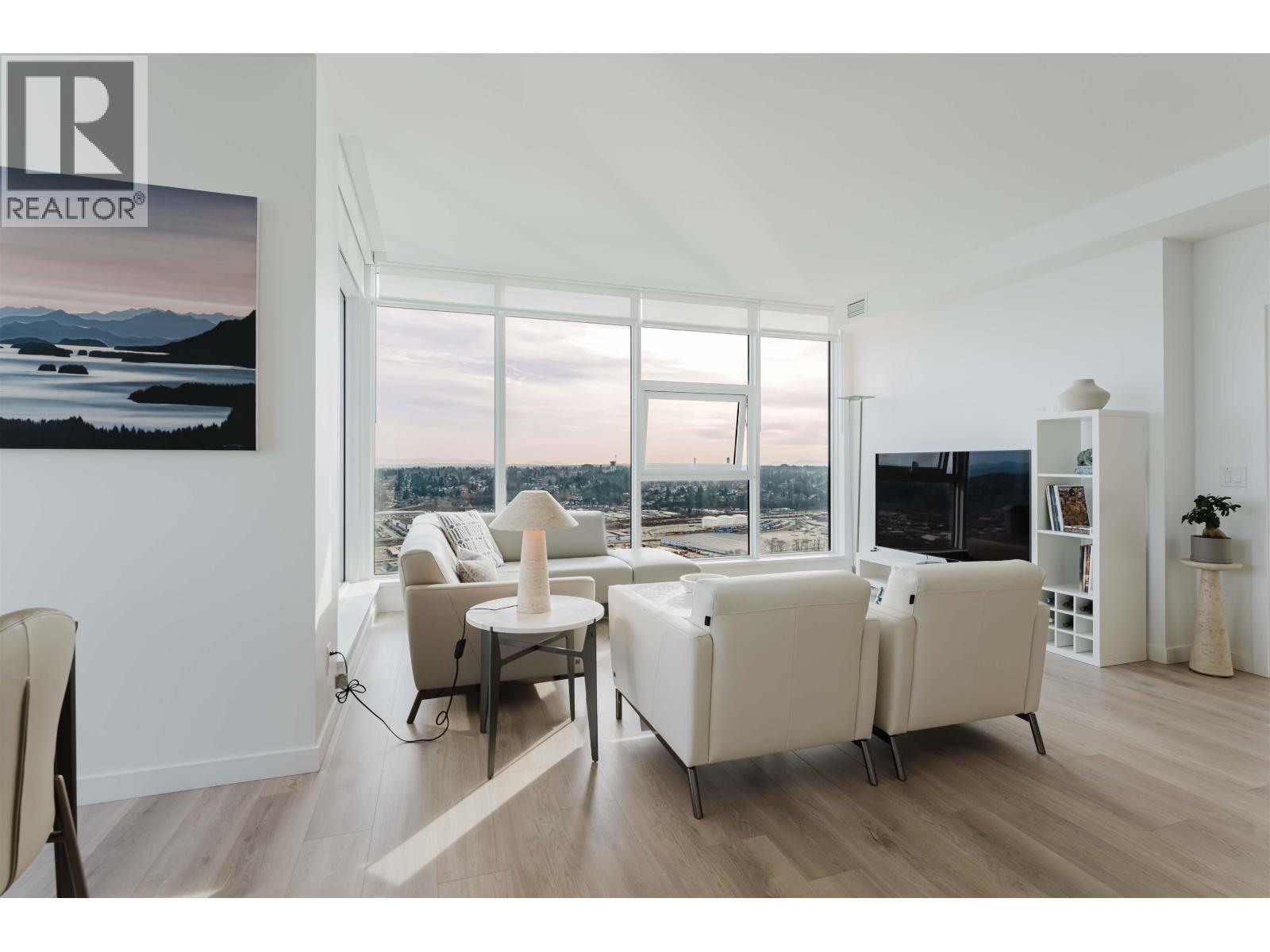 4605 680 QUAYSIDE DRIVE