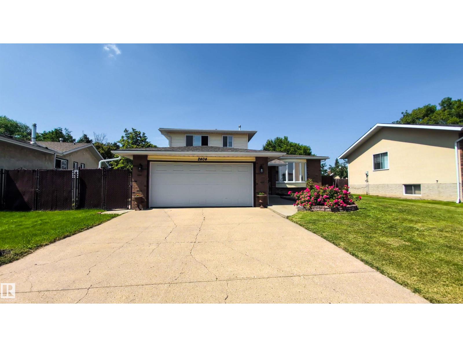 2404 80 ST NW