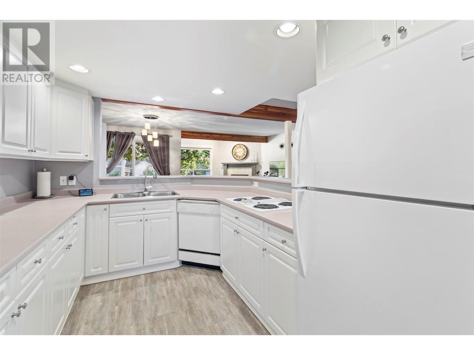 763 FRONT Street Unit# 3