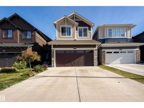 1491 PLUM CIRCLE CI SW Edmonton AB T6X3A7