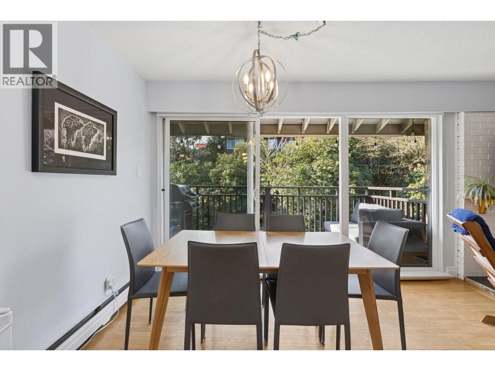 214 555 W 28TH STREET