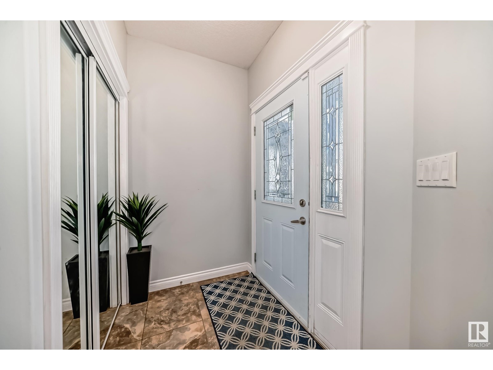 16911 54 ST NW