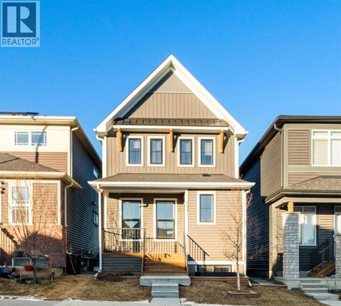 244 Lucas Avenue NW Calgary AB T3P1N3