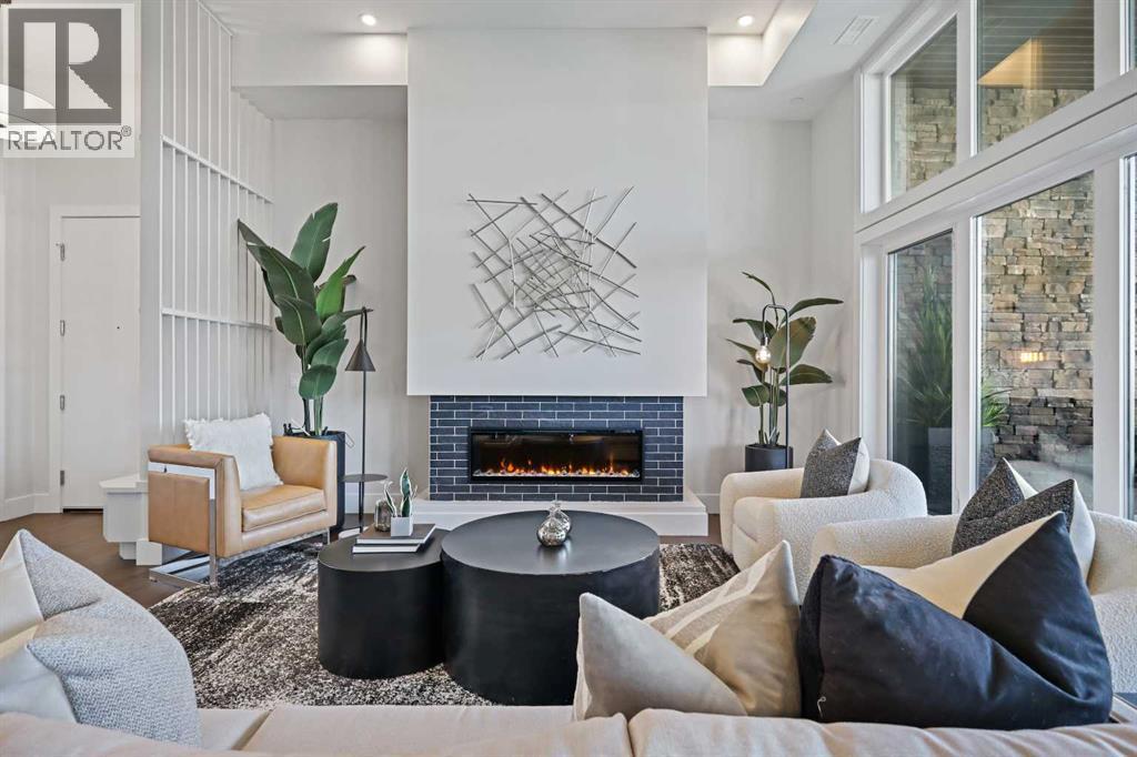 302, 170 Marina Cove SE