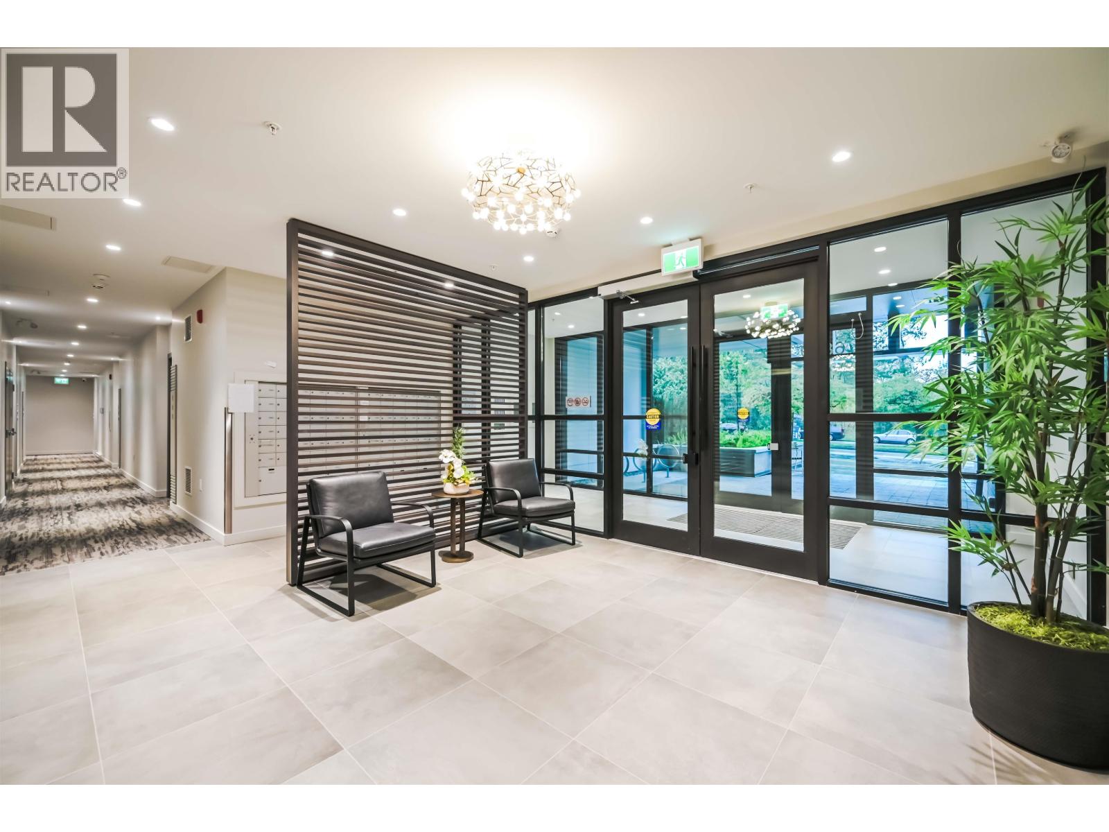 303 6859 CAMBIE STREET