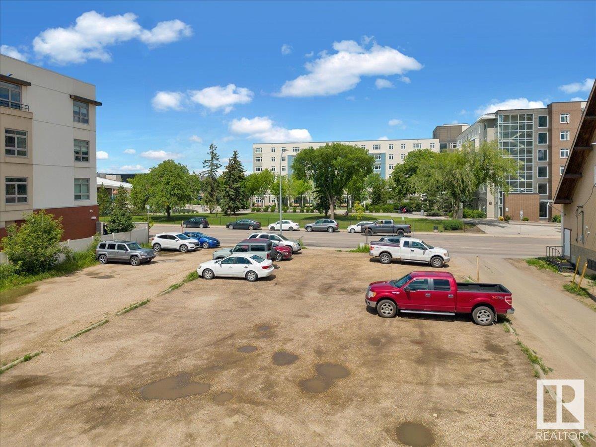 9515 103A AV NW