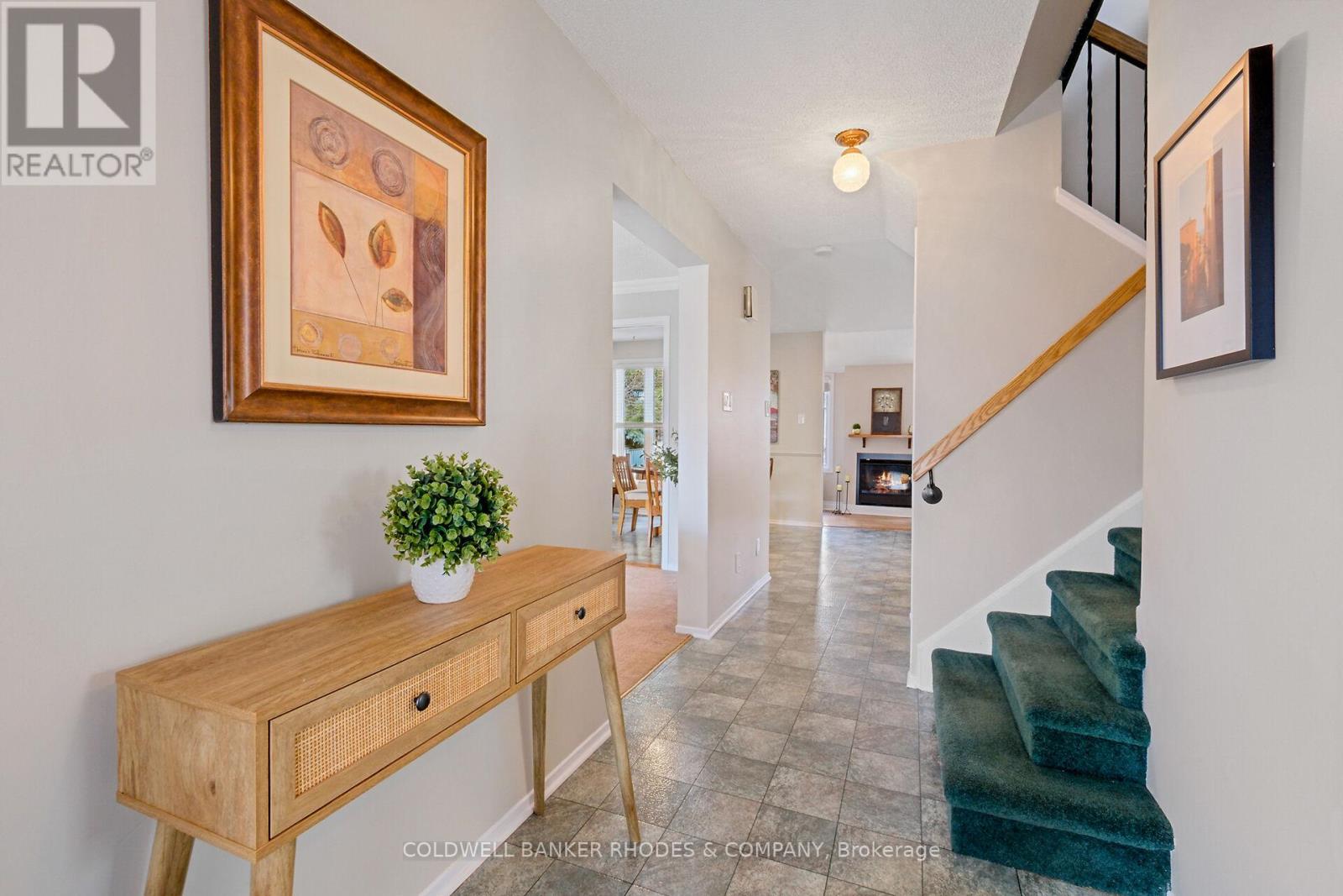 2184 EAST ACRES ROAD