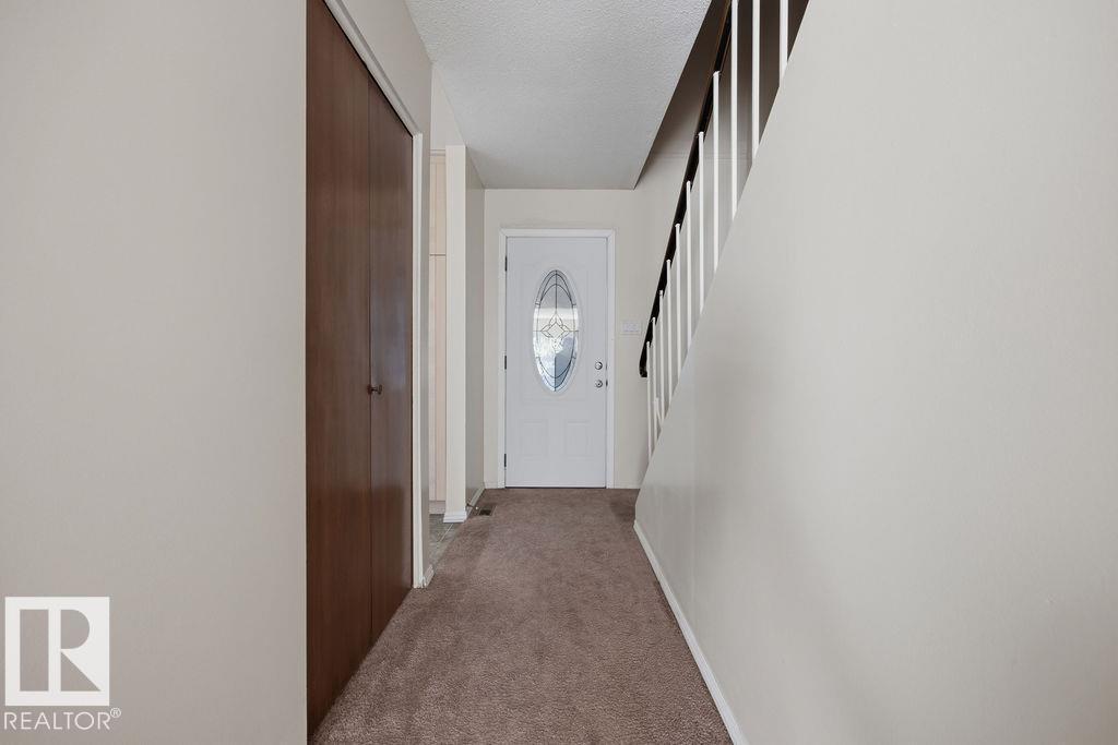17429 77 AV NW