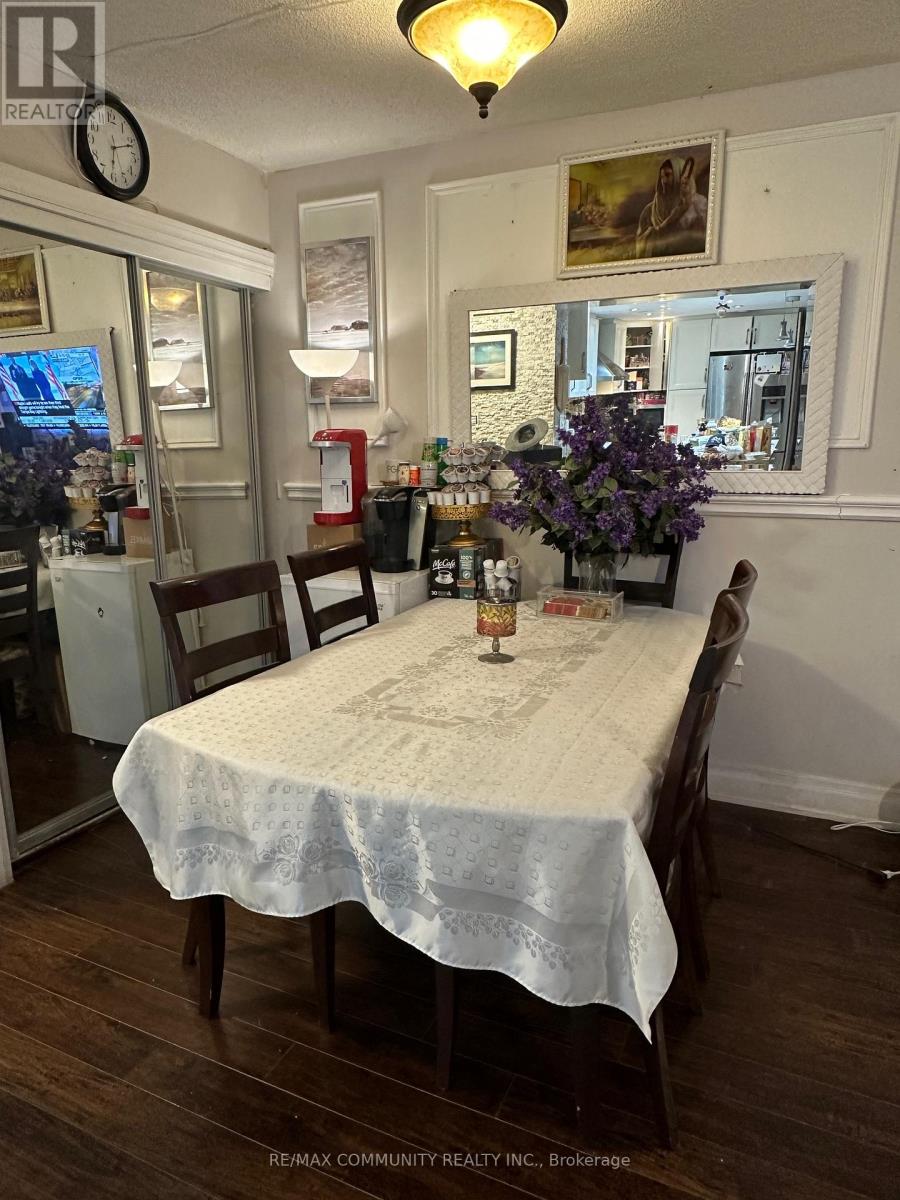 1604 - 370 DIXON ROAD