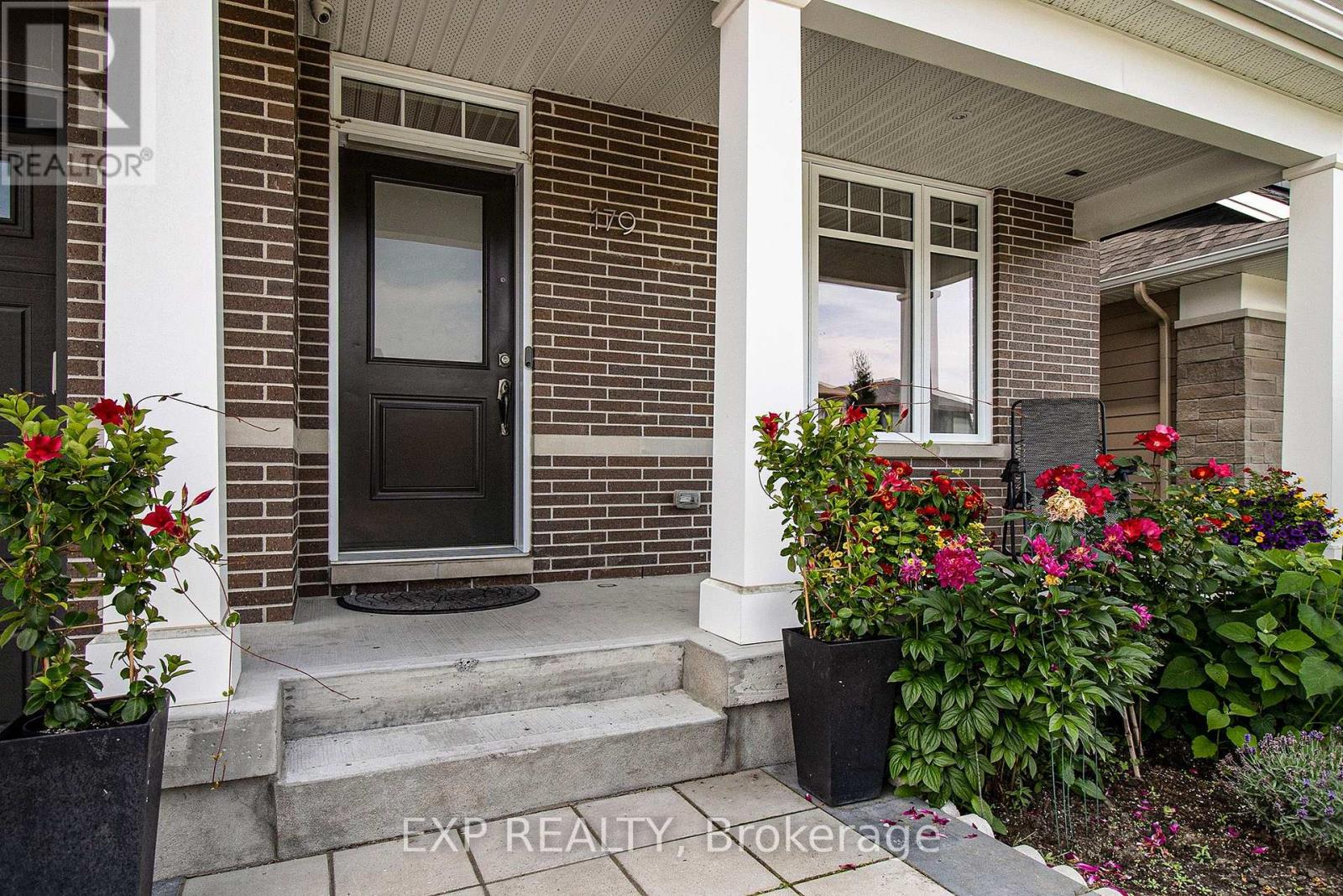 179 AVRO CIRCLE