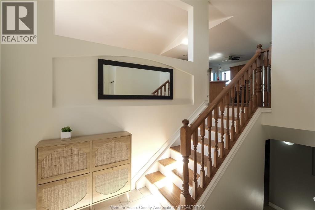 838 SOUTHWOOD DRIVE
