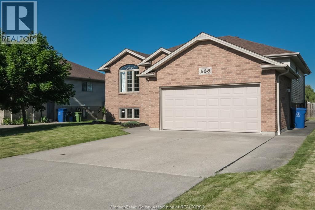 838 SOUTHWOOD DRIVE