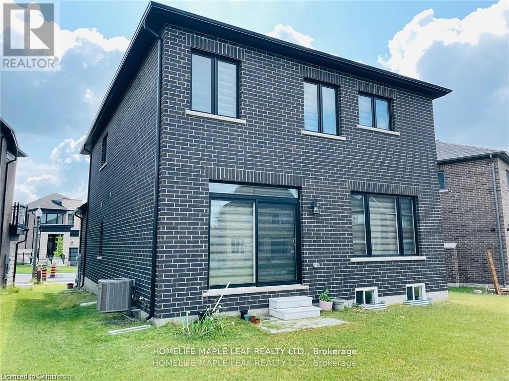 117 SILVERWOOD Crescent