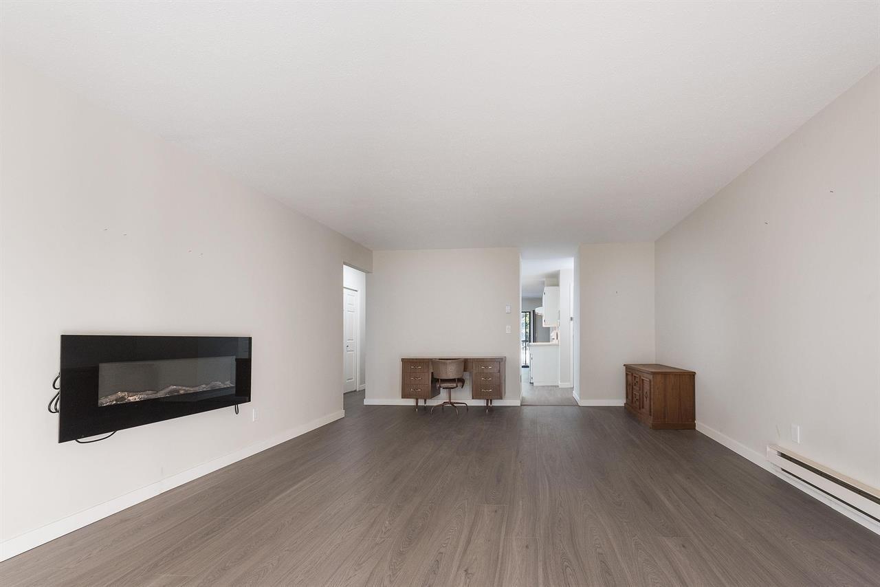 73 32718 GARIBALDI DRIVE
