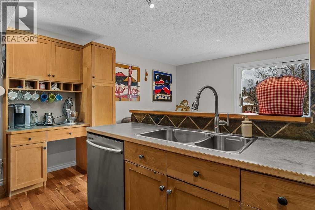 206, 200 Three Sisters Drive